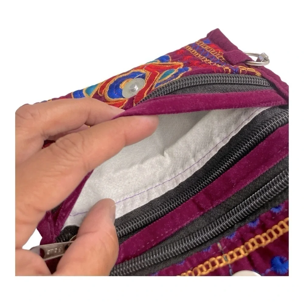 Traditional Ethnic Asian Velvet Mobile / Money Purse/ Bag w/Flower Embroidery